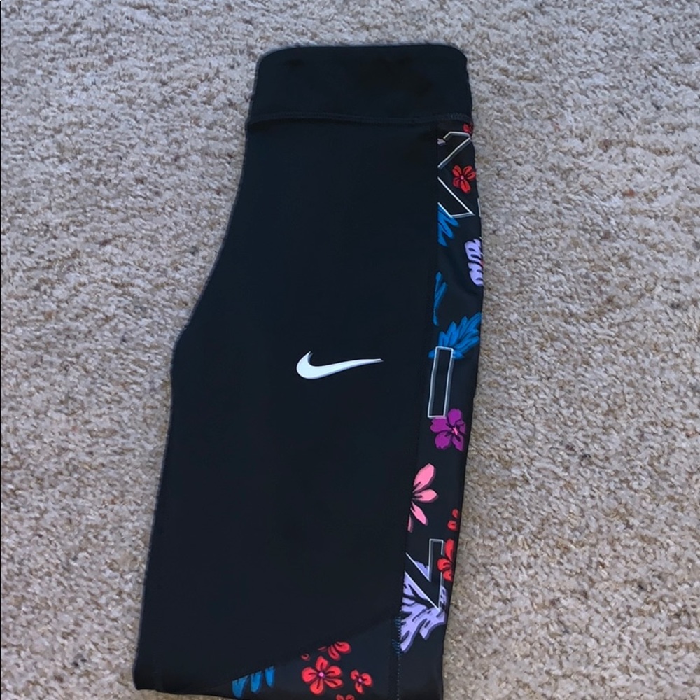 Floral black lined Nike leggings